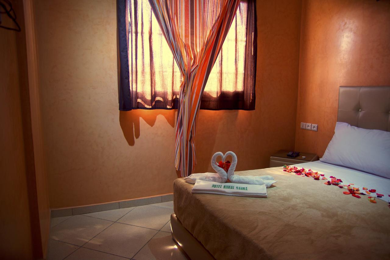 Hotel Rimal Sahara Al-Ujun Zewnętrze zdjęcie